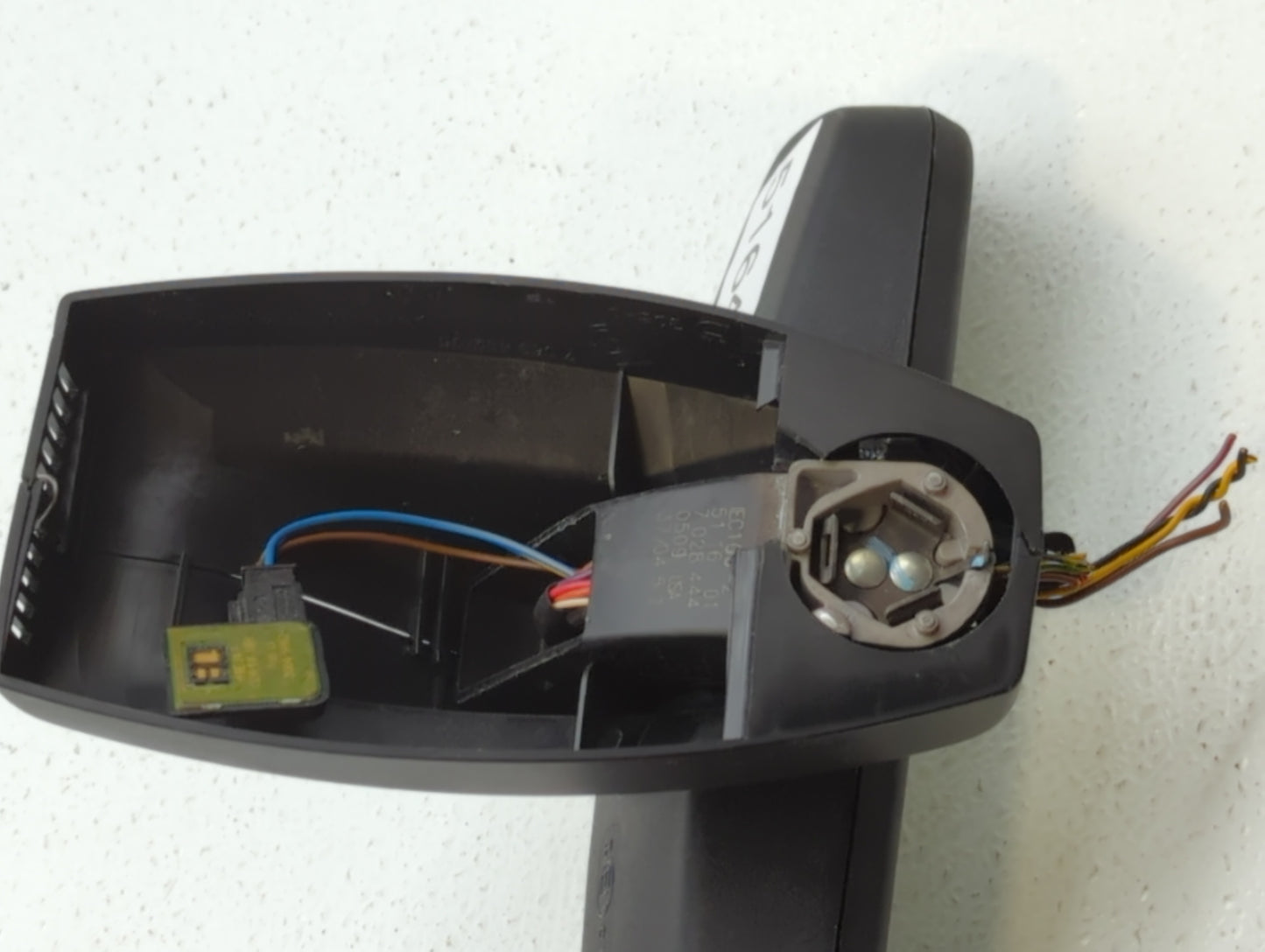 2005 Bmw 750i Interior Rear View Mirror Replacement OEM P/N:E11015313 E11015891, E11025891 Fits OEM Used Auto Parts - Oemuse