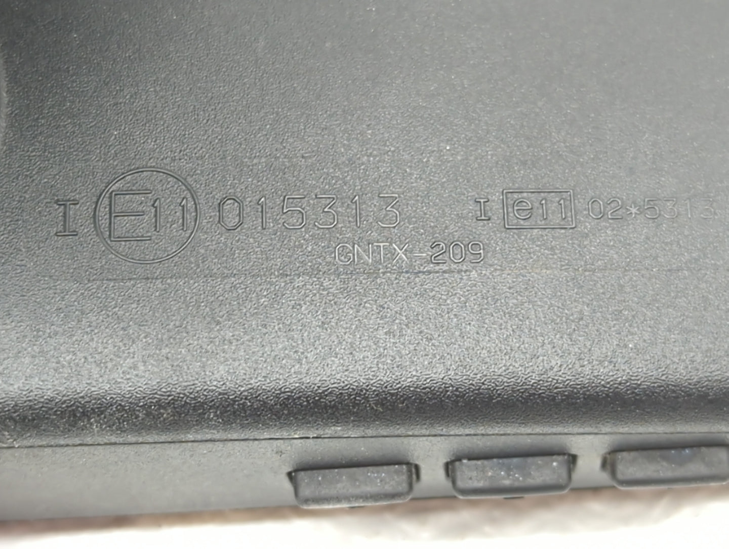 2005 Bmw 750i Interior Rear View Mirror Replacement OEM P/N:E11015313 E11015891, E11025891 Fits OEM Used Auto Parts - Oemuse