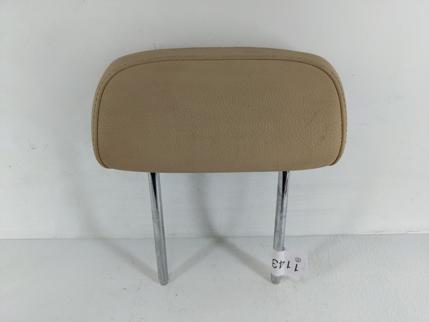 2004-2006 Bmw X3 Headrest Head Rest Front Driver Passenger Seat Fits Fits 2004 2005 2006 OEM Used Auto Parts - Oemusedautopa