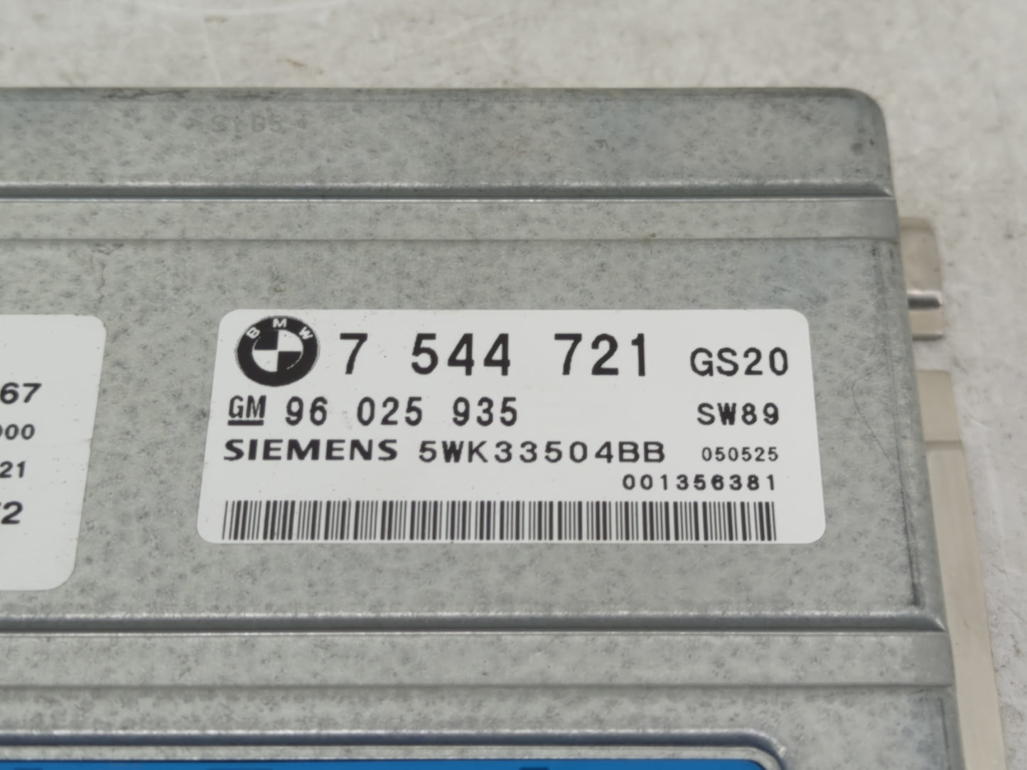 2004-2005 Bmw X3 PCM Engine Control Computer ECU ECM PCU OEM P/N:96 025 935 7 544 721 Fits Fits 2004 2005 OEM Used Auto Part