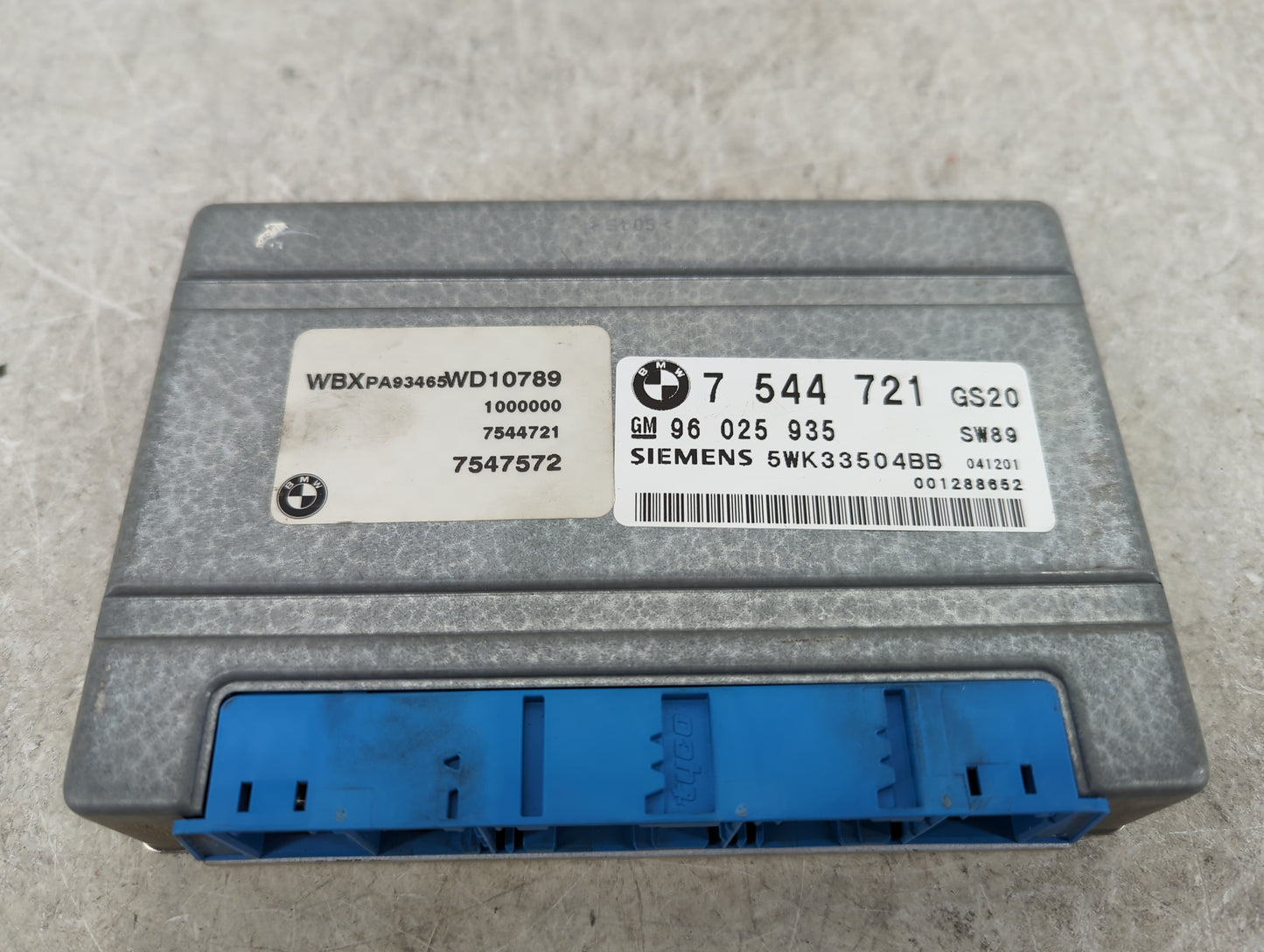 2004-2006 Bmw X3 Body Control Module Bcm Inner Cabin Fuse Box - Oemusedautoparts1.com