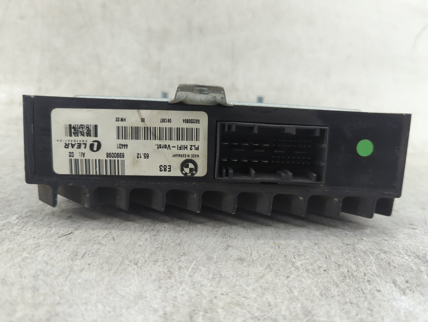 2005 Bmw X3 Radio AM FM Cd Player Receiver Replacement P/N:6990098 532230804, 65.12 Fits OEM Used Auto Parts - Oemusedautopa