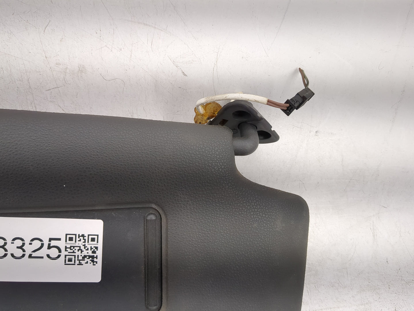 2004-2005 Bmw X3 Sun Visor Shade Replacement Passenger Right Mirror Fits Fits 2004 2005 OEM Used Auto Parts - Oemusedautopar