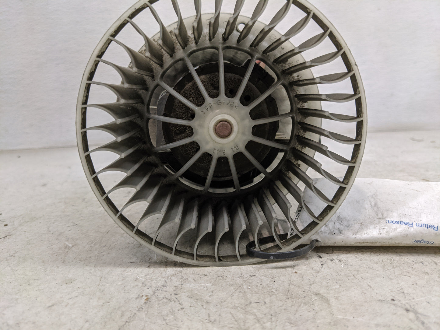 2004-2010 Bmw X3 Rear Heater AC Blower Motor P/N:C5204 Fits Fits 2001 2002 2003 2004 2005 2006 2007 2008 2009 2010 OEM Used 