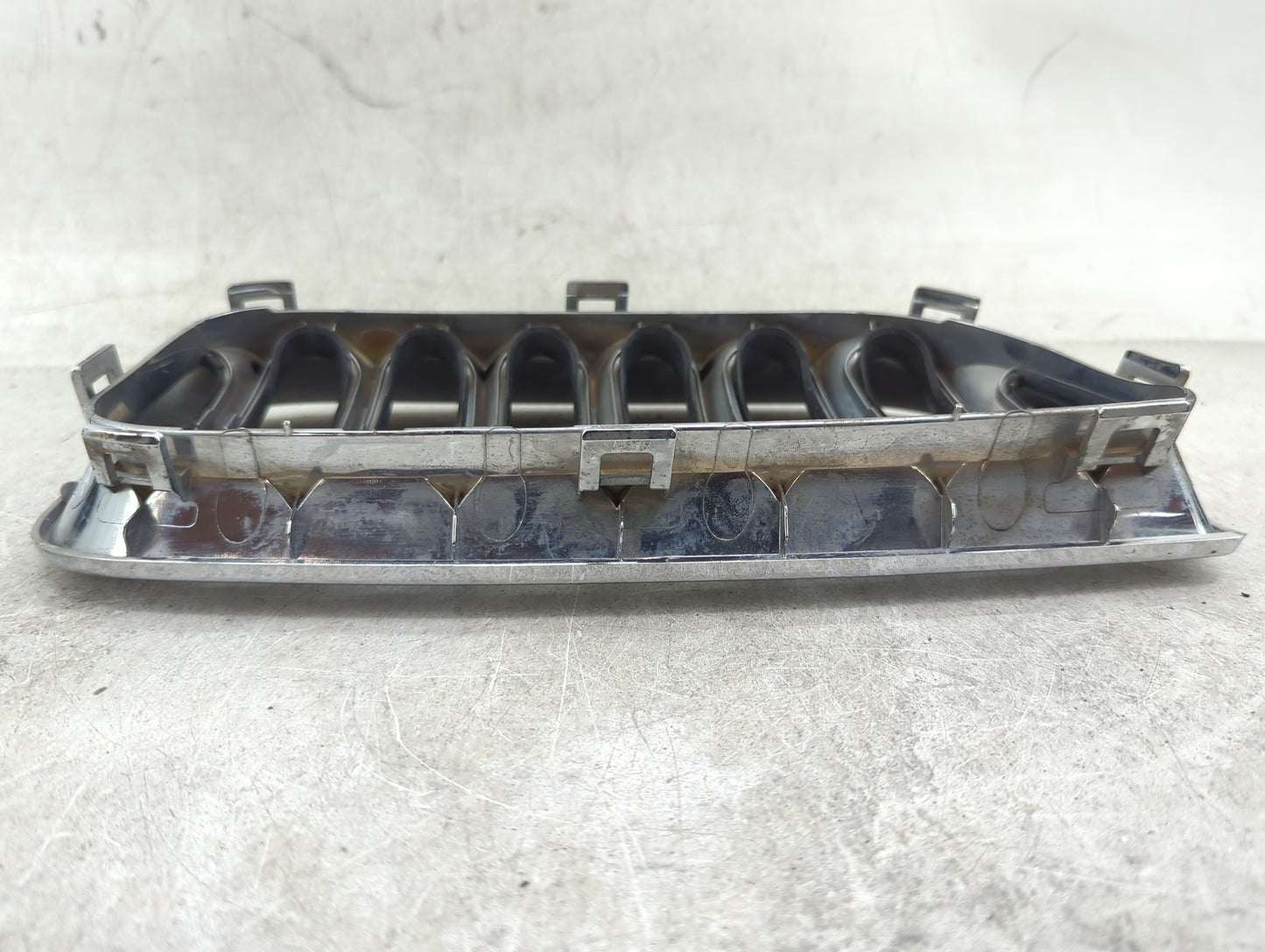 2004-2006 Bmw X3 Front Grille Bumper Not Included - Oemusedautoparts1.com