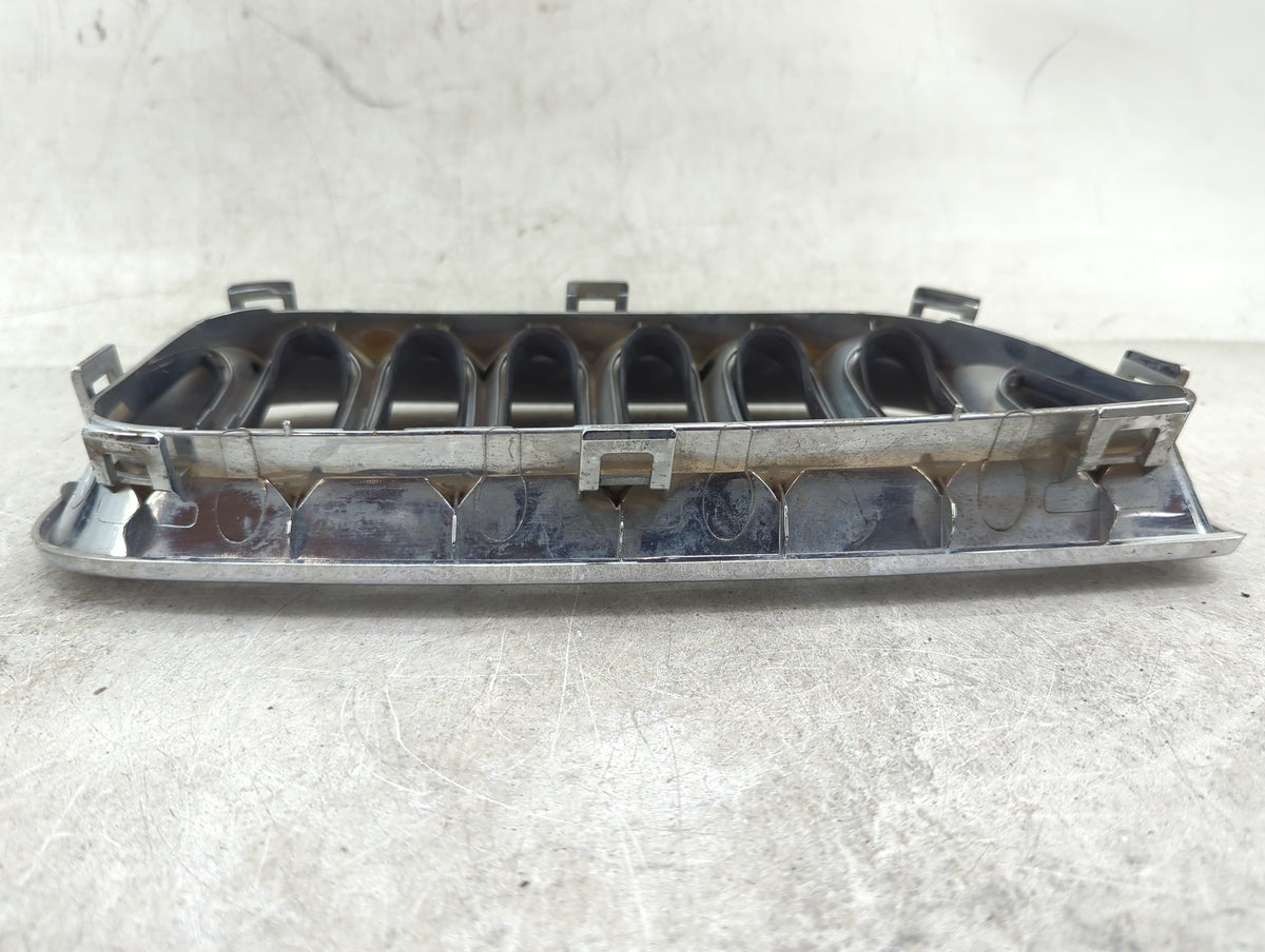 2004-2006 Bmw X3 Front Grille Bumper Not Included - Oemusedautoparts1.com