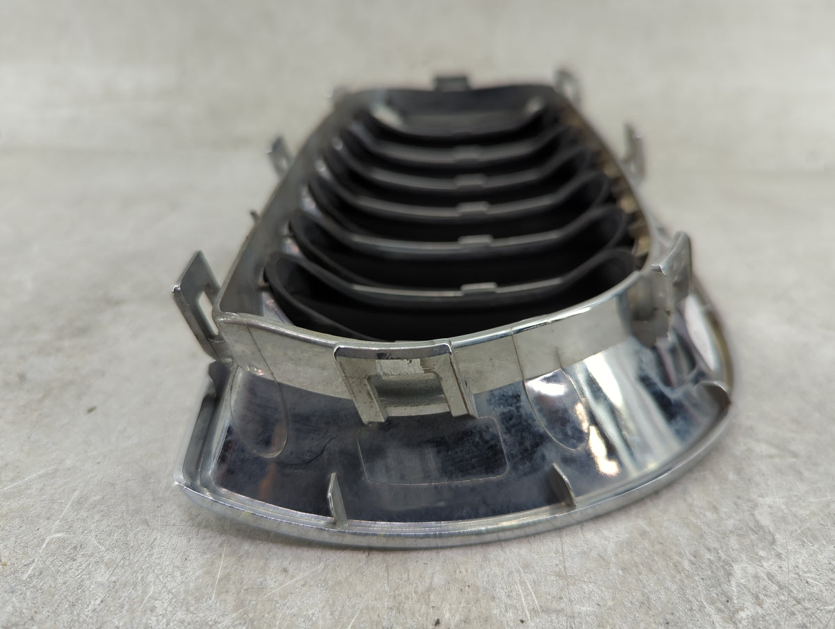 2004-2006 Bmw X3 Front Grille Bumper Not Included - Oemusedautoparts1.com