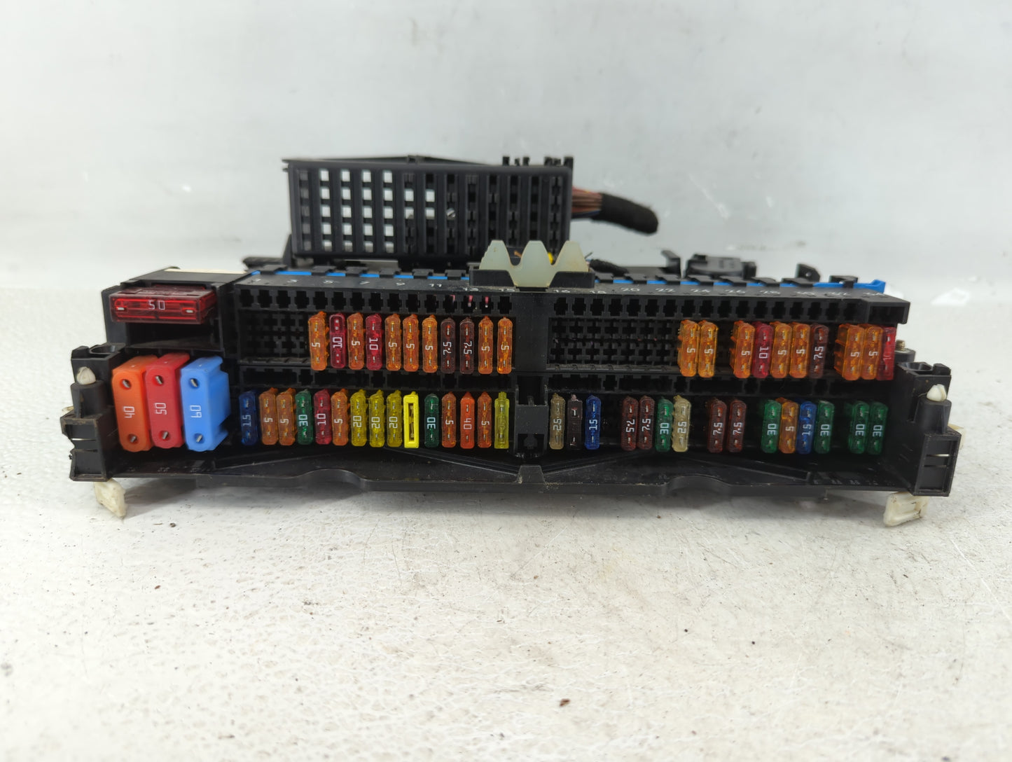 2004-2010 Bmw X3 Fusebox Fuse Box Panel Relay Module P/N:MR20040906-90104894 077498325-S0K Fits OEM Used Auto Parts - Oemuse