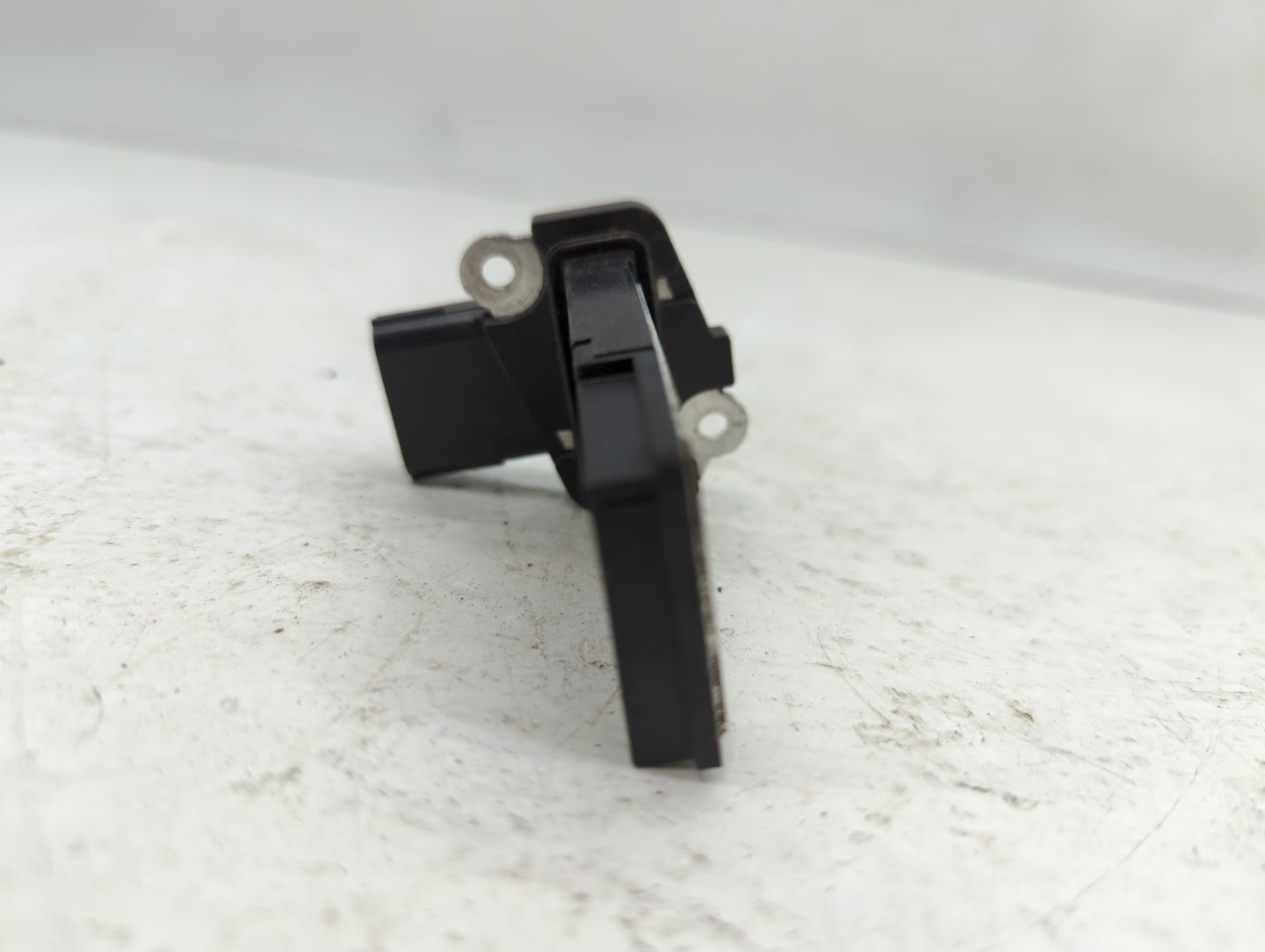 2004-2006 Bmw X3 Mass Air Flow Meter Maf - Oemusedautoparts1.com