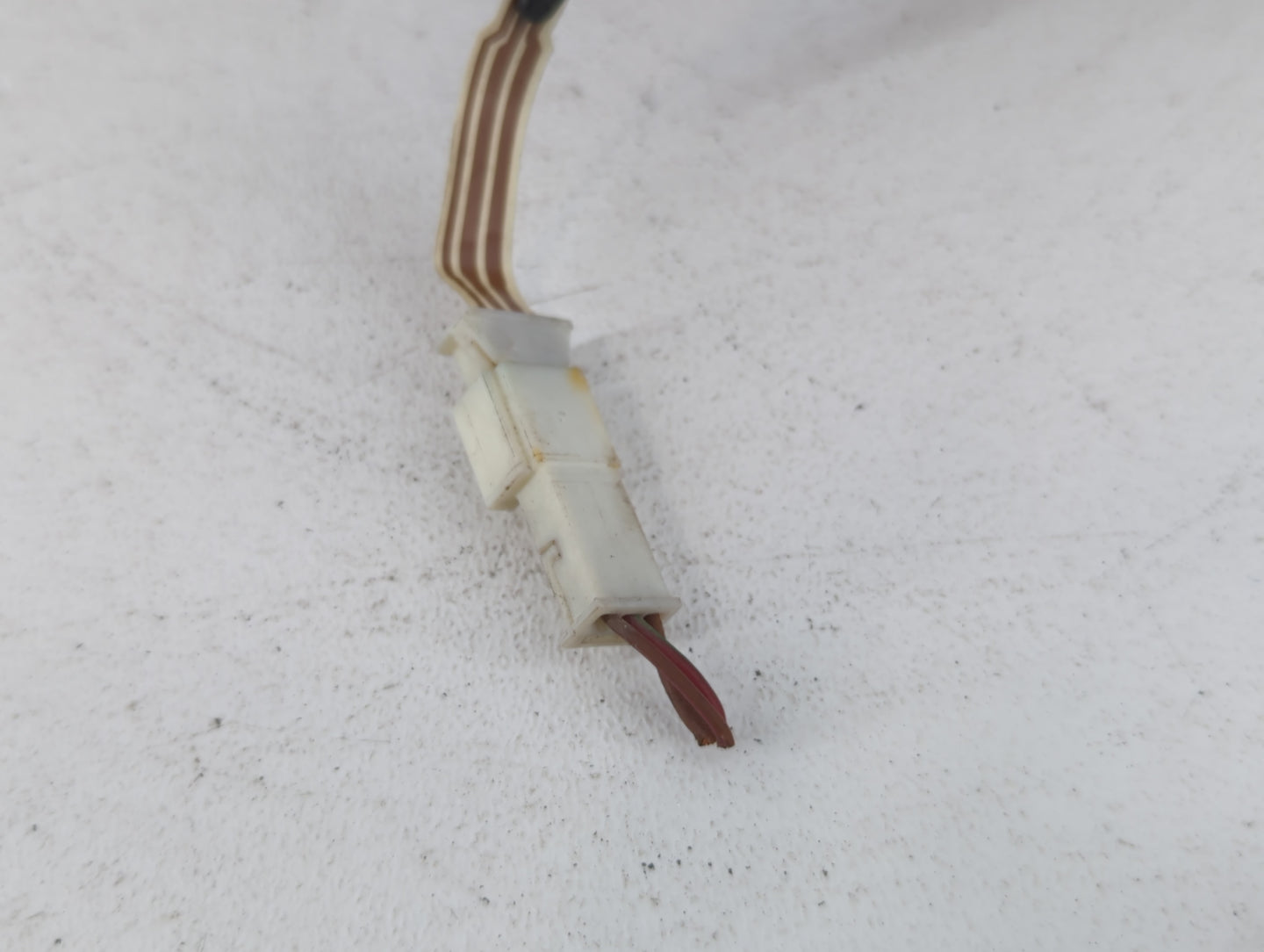 2004-2006 Bmw X3 Driver Side View Mirror - Left Door Mirror OEM Used - Oemusedautoparts1.com