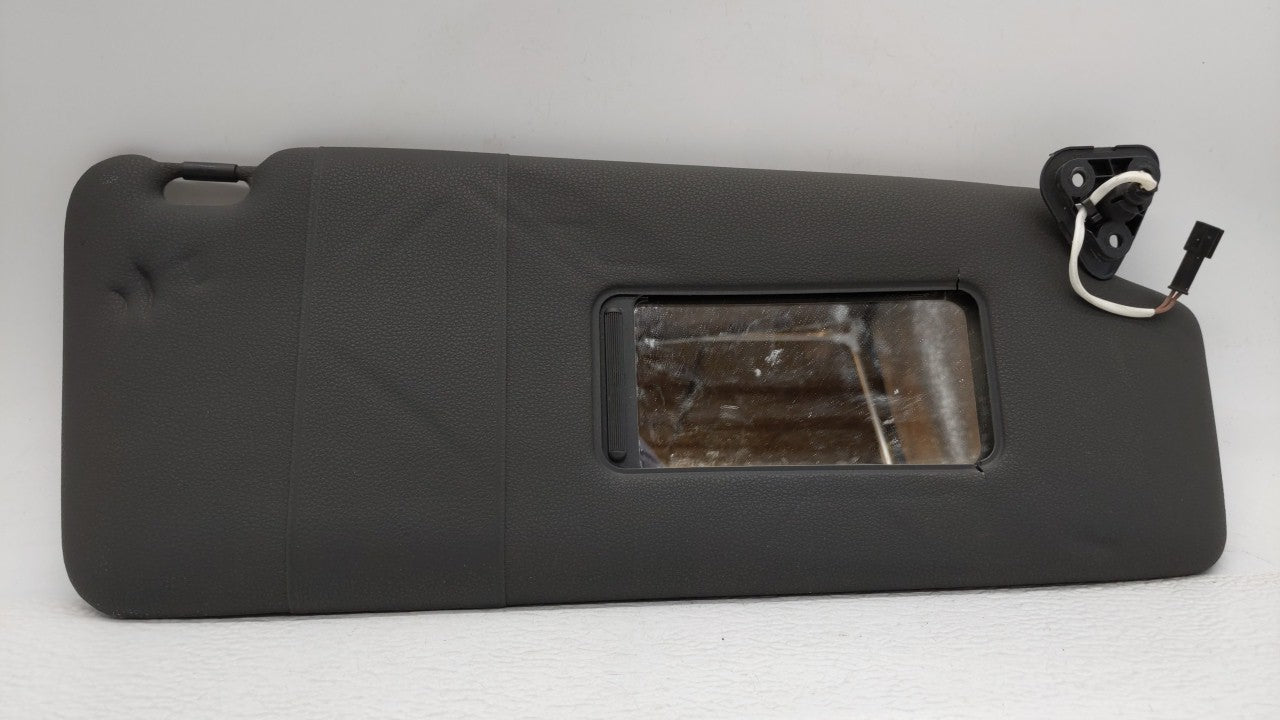 2005 Bmw X3 Sun Visor Shade Replacement Passenger Right Mirror Fits Fits 2006 OEM Used Auto Parts - Oemusedautoparts1.com