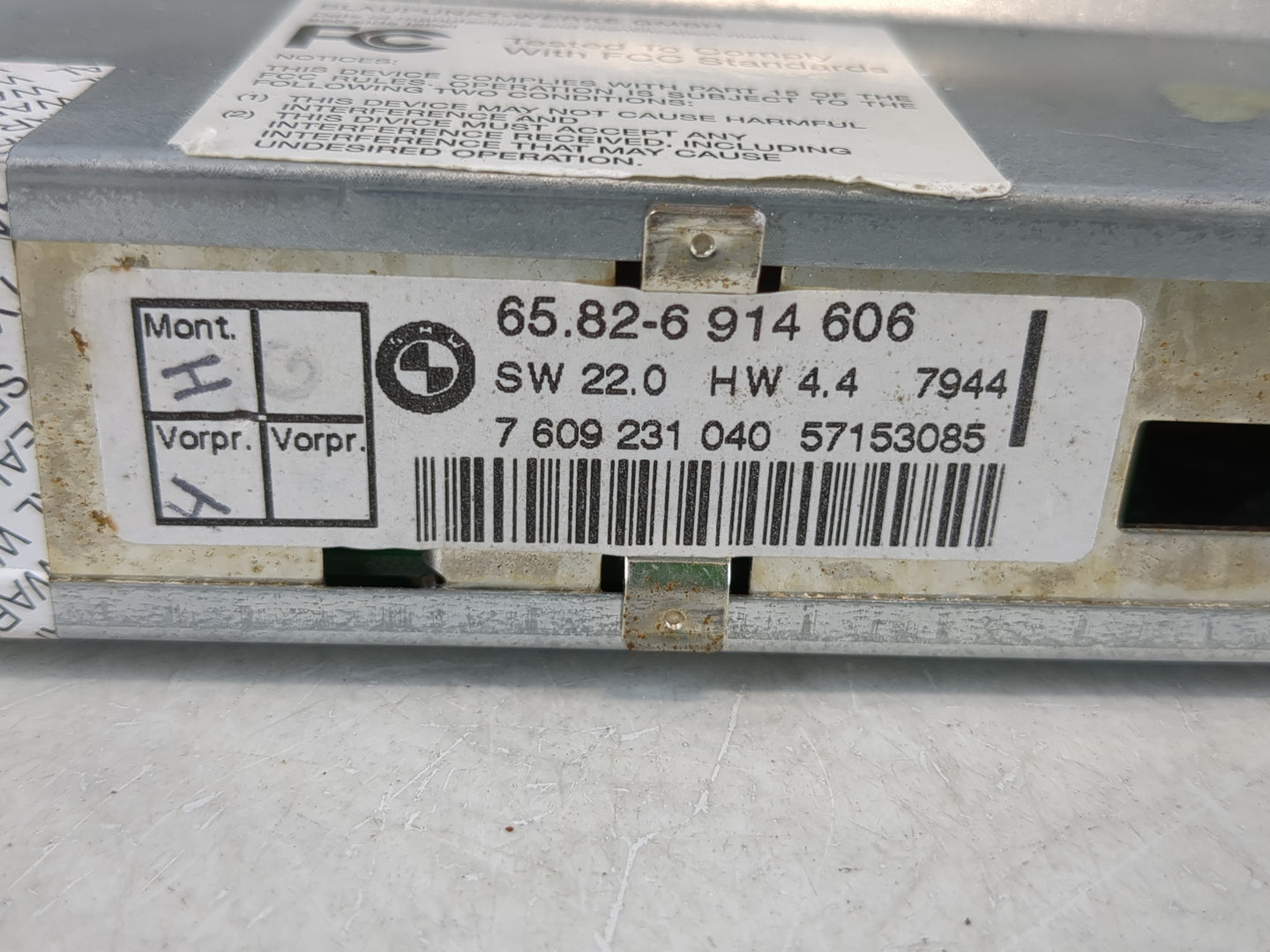 2005 Bmw X5 Radio AM FM Cd Player Receiver Replacement P/N:57153085 7 609 231 040 Fits OEM Used Auto Parts - Oemusedautopart