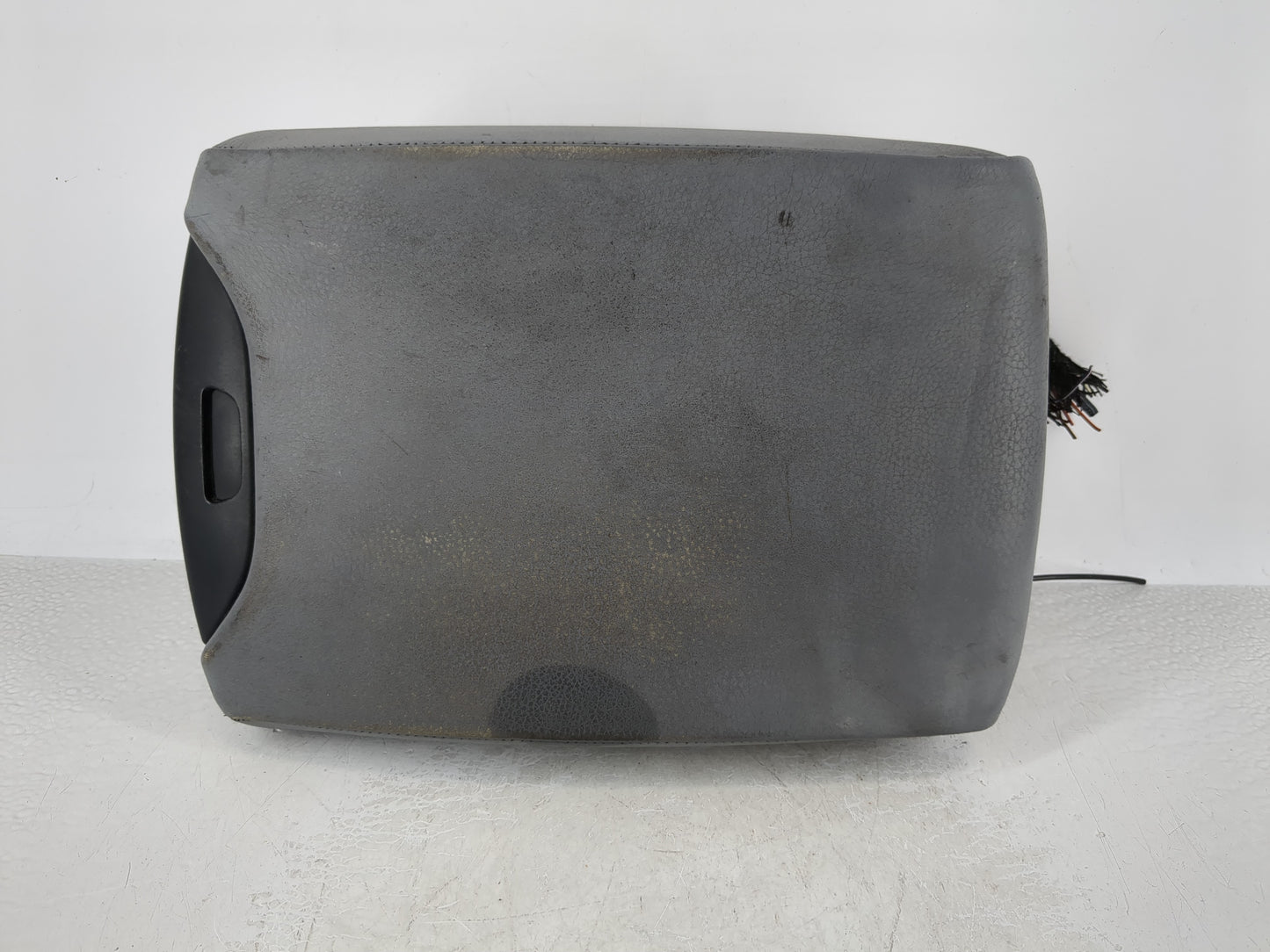 2005 Bmw X5 Center Console Armrest Cover Lid Fits OEM Used Auto Parts - Oemusedautoparts1.com