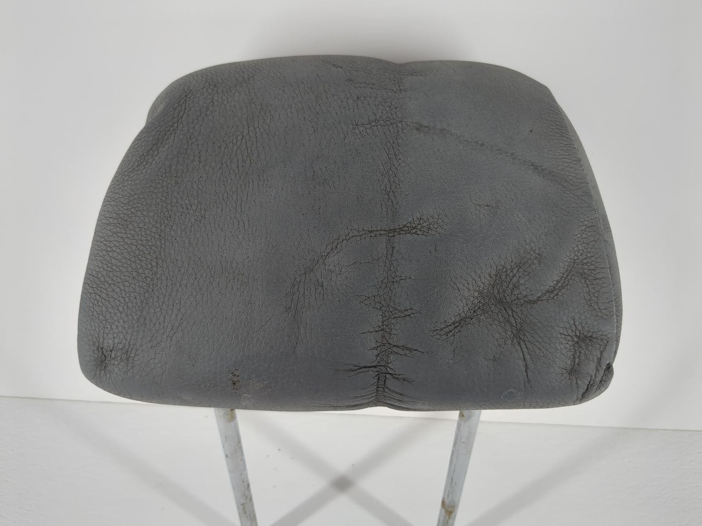 2005 Bmw X5 Headrest Head Rest Front Driver Passenger Seat Fits OEM Used Auto Parts - Oemusedautoparts1.com