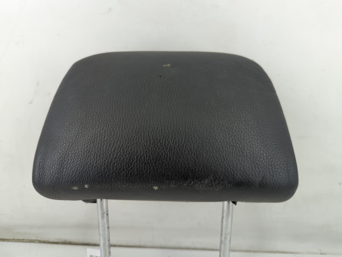 2005 Bmw X5 Headrest Head Rest Front Driver Passenger Seat Fits OEM Used Auto Parts - Oemusedautoparts1.com