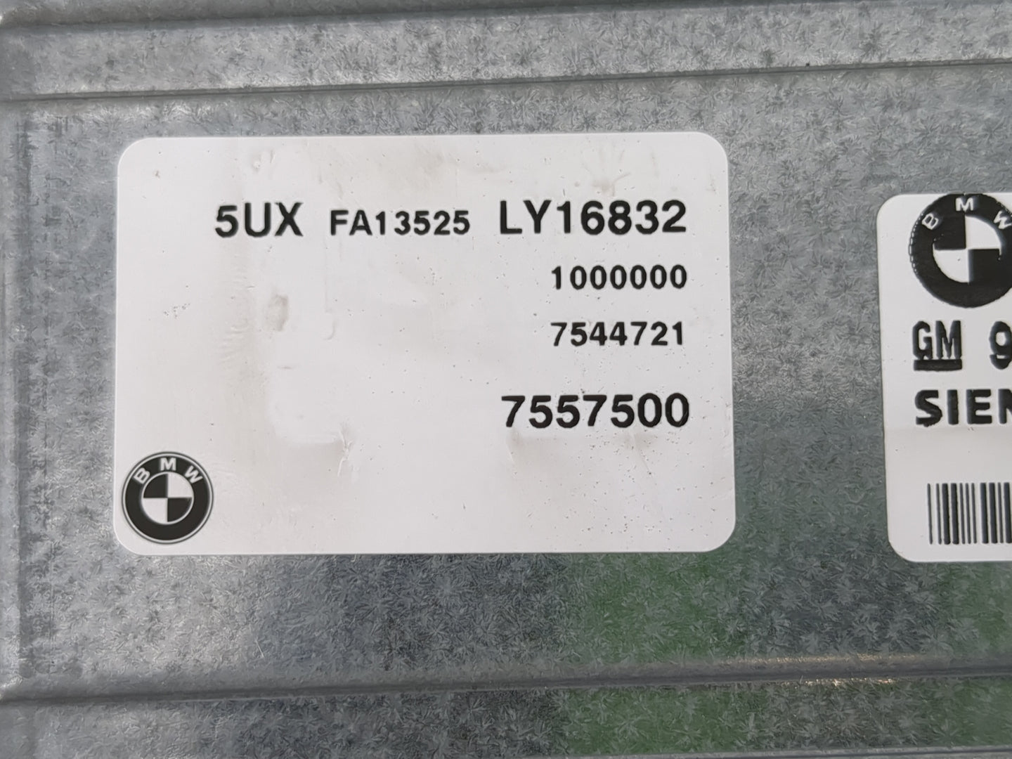 2005-2006 Bmw X5 PCM Engine Control Computer ECU ECM PCU OEM P/N:7 544 721 Fits Fits 2005 2006 OEM Used Auto Parts - Oemused