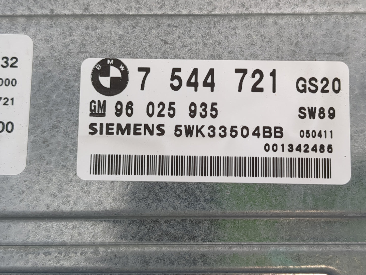 2005-2006 Bmw X5 PCM Engine Control Computer ECU ECM PCU OEM P/N:7 544 721 Fits Fits 2005 2006 OEM Used Auto Parts - Oemused