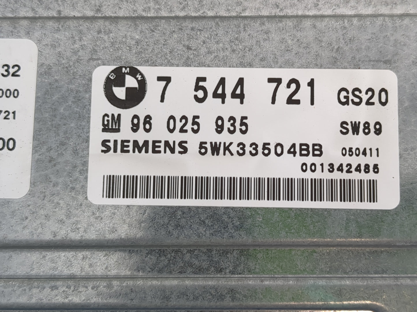 2005-2006 Bmw X5 PCM Engine Control Computer ECU ECM PCU OEM P/N:7 544 721 Fits Fits 2005 2006 OEM Used Auto Parts - Oemused