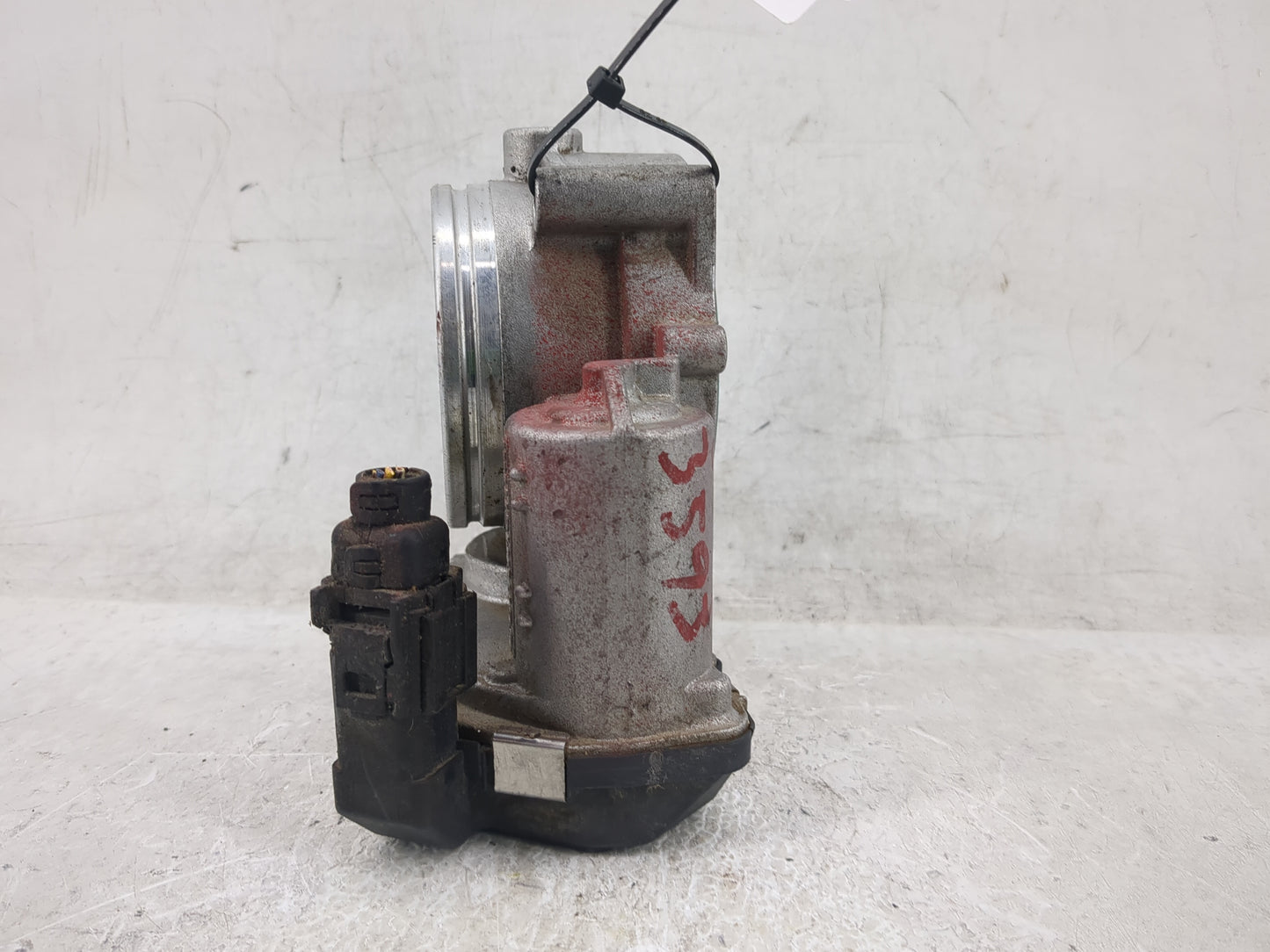 2001-2006 Bmw X5 Throttle Body P/N:A2C53112155 Fits Fits 2001 2002 2003 2004 2005 2006 OEM Used Auto Parts - Oemusedautopart