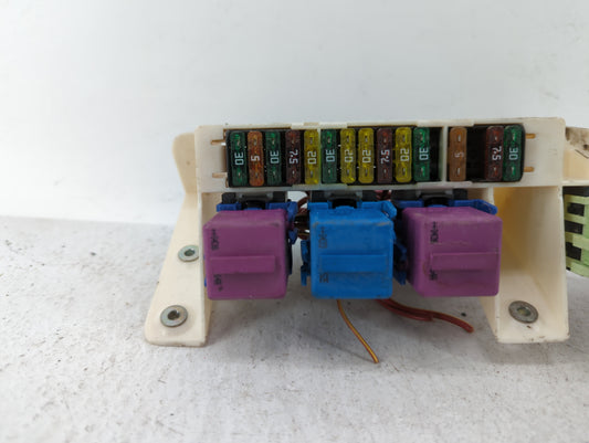 2000-2006 Bmw X5 Fusebox Fuse Box Panel Relay Module P/N:6 937 674 Fits Fits 2000 2001 2002 2003 2004 2005 2006 OEM Used Auto Parts
