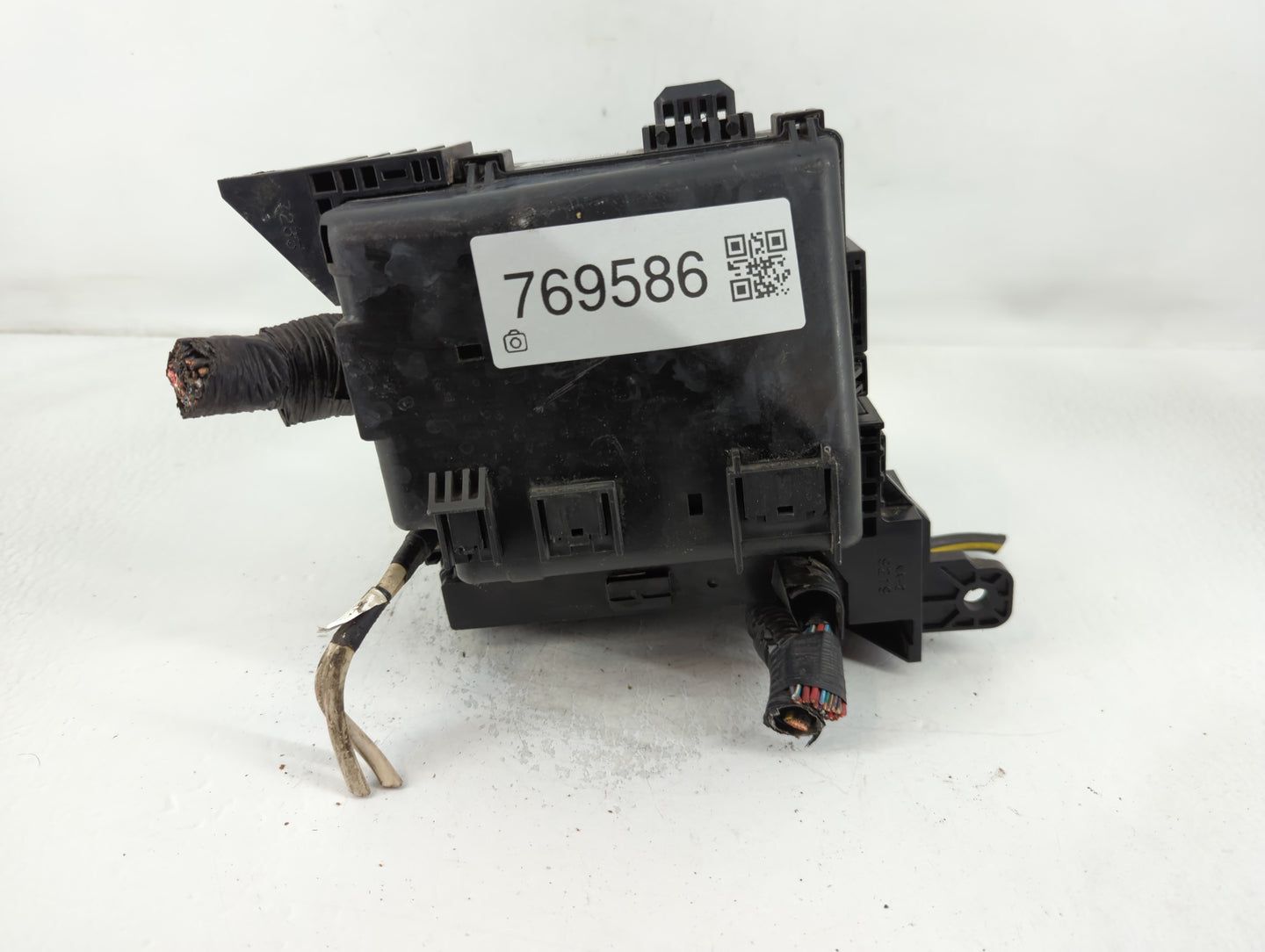 2000-2006 Bmw X5 Fusebox Fuse Box Panel Relay Module P/N:51103-0185 Fits Fits 2000 2001 2002 2003 2004 2005 2006 OEM Used Au