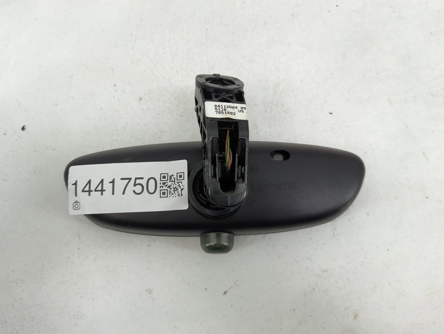 2005 Bmw Z4 Interior Rear View Mirror Replacement OEM P/N:04112004 Fits OEM Used Auto Parts - Oemusedautoparts1.com