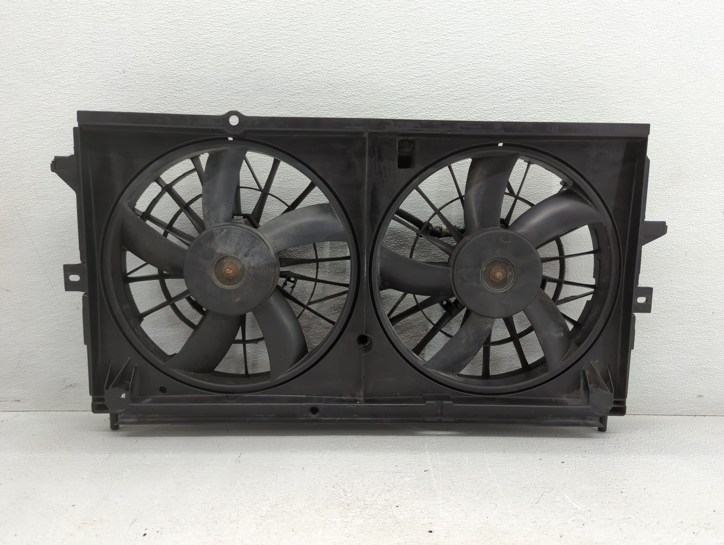2002-2005 Buick Century Left Radiator Fan Motor Assembly - Oemusedautoparts1.com