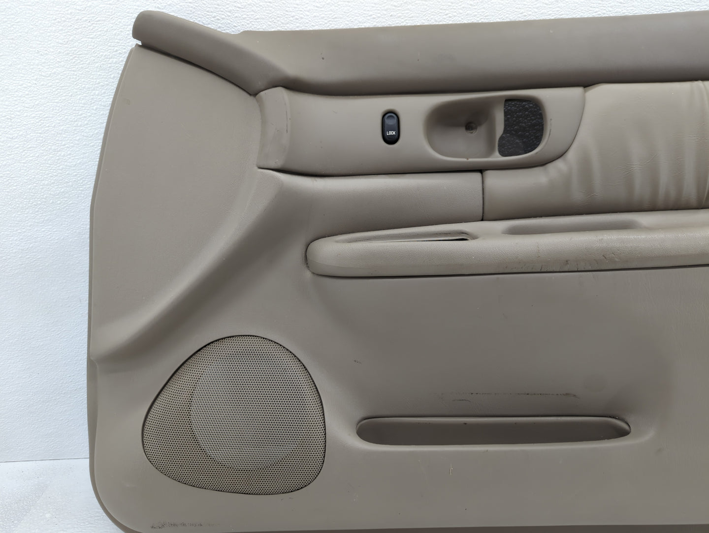 2005 Buick Century Rear Right Passenger Interior Door Panel Trim Beige - Oemusedautoparts1.com