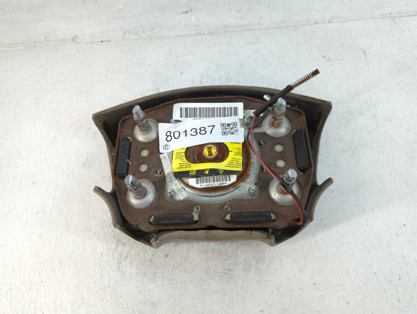 1999-2005 Buick Century Air Bag Driver Left Steering Wheel Mounted P/N:1JAR3G1YABA Fits Fits 1999 2000 2001 2002 2003 2004 2