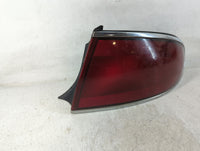 2001-2005 Buick Century Rear Center Lid Brake Light Tail Light P/N:16523314 A Fits Fits 2001 2002 2003 2004 2005 OEM Used Au
