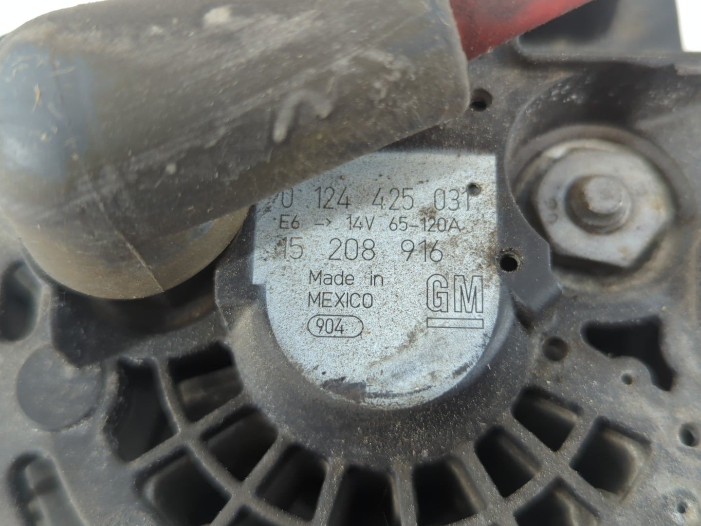 2005 Buick Lacross Alternator Replacement Generator Charging Assembly Engine OEM P/N:0 124 425 031 Fits OEM Used Auto Parts 