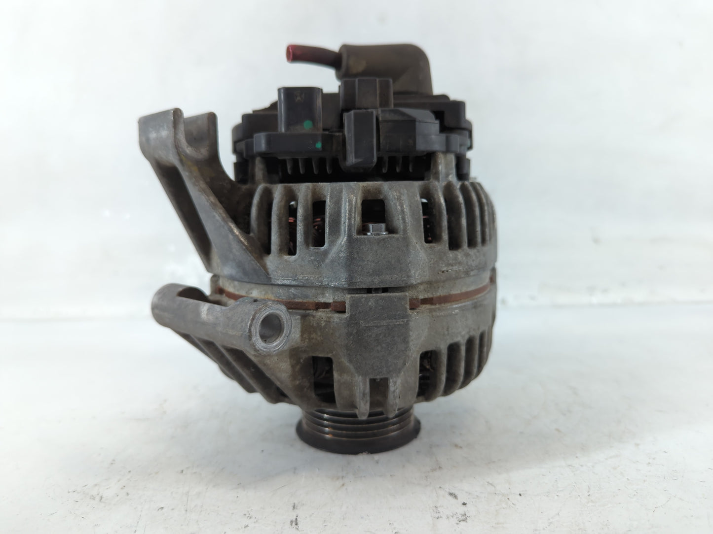 2005 Buick Lacross Alternator Replacement Generator Charging Assembly Engine OEM P/N:0 124 425 031 Fits OEM Used Auto Parts 