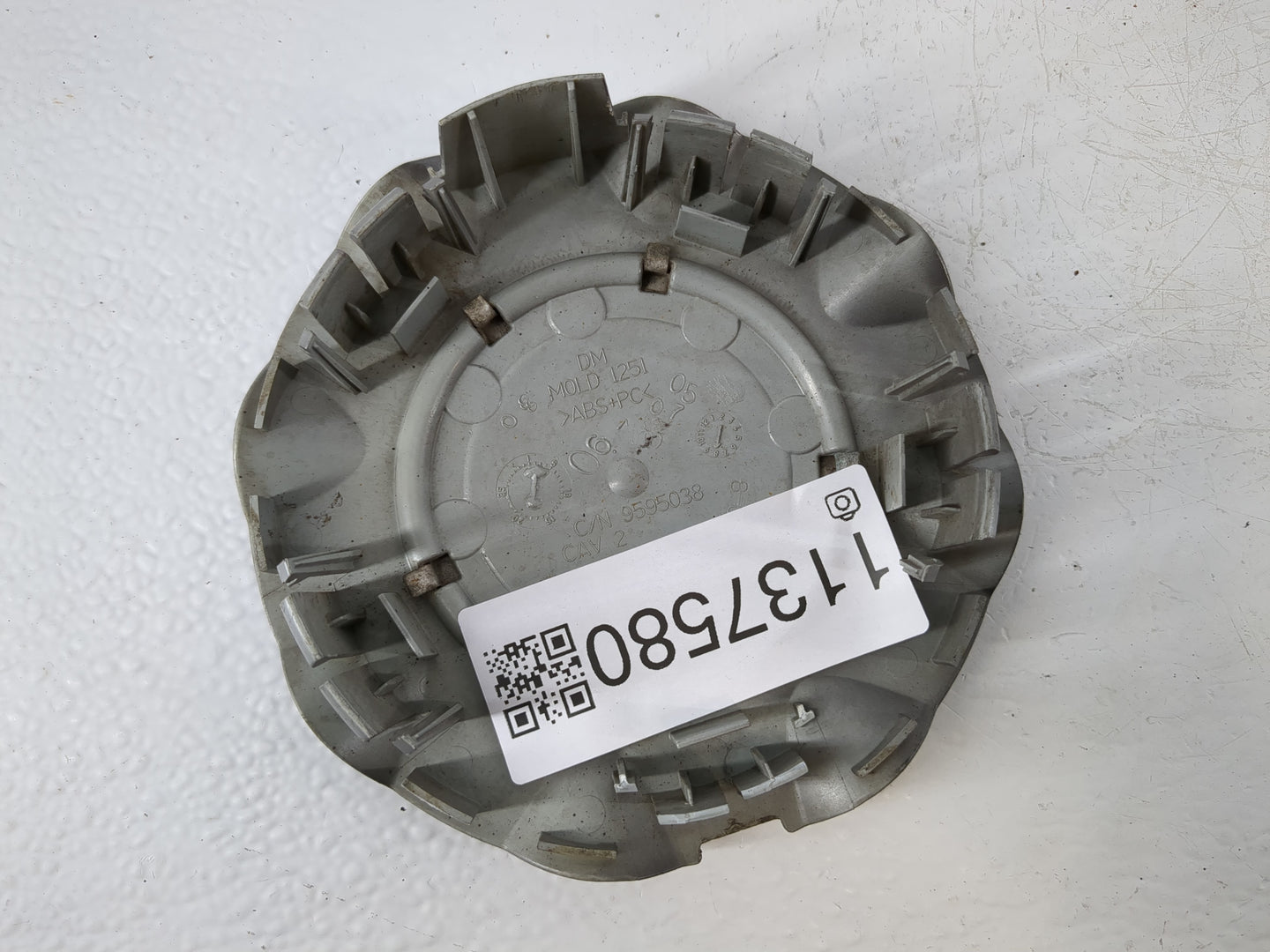 2005 Buick Lacrosse Rim Wheel Center Cap - Oemusedautoparts1.com