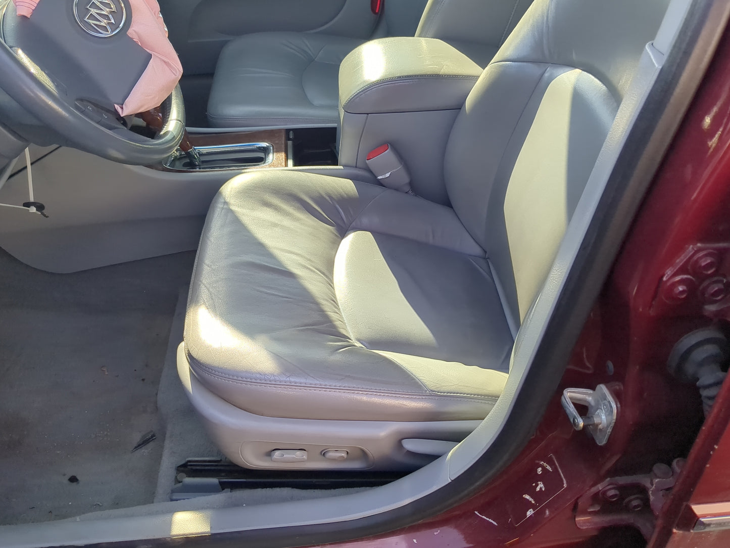 2005-2009 Buick Lacrosse Driver Front Seat Oem - Oemusedautoparts1.com