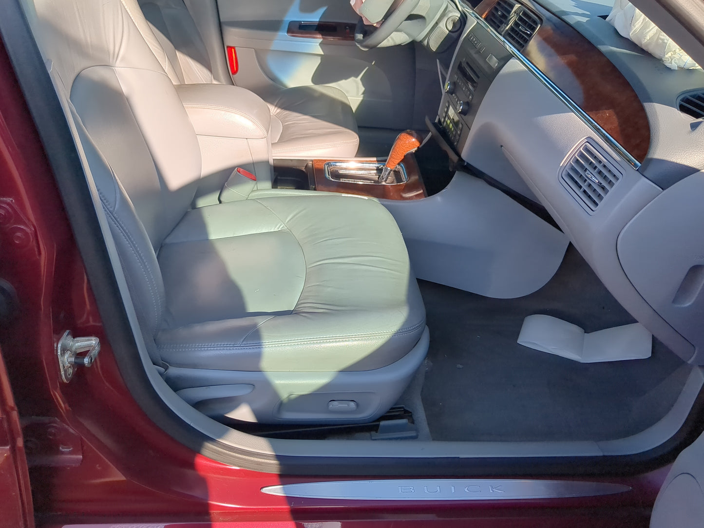 2005-2009 Buick Lacrosse Passenger Front Seat Oem - Oemusedautoparts1.com