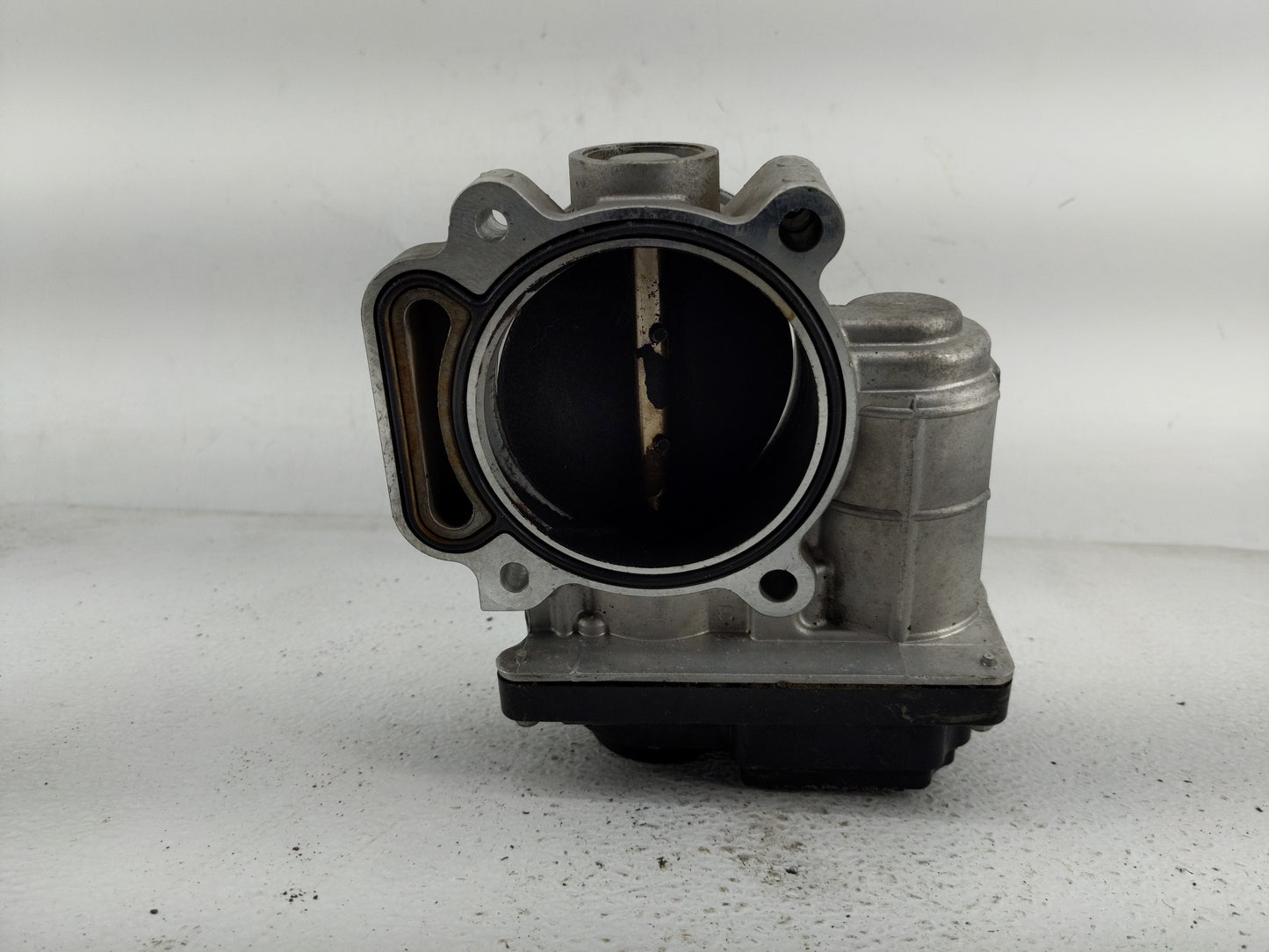 2005 Buick Lacrosse Throttle Body P/N:RMM75-3 12576729 Fits OEM Used Auto Parts - Oemusedautoparts1.com