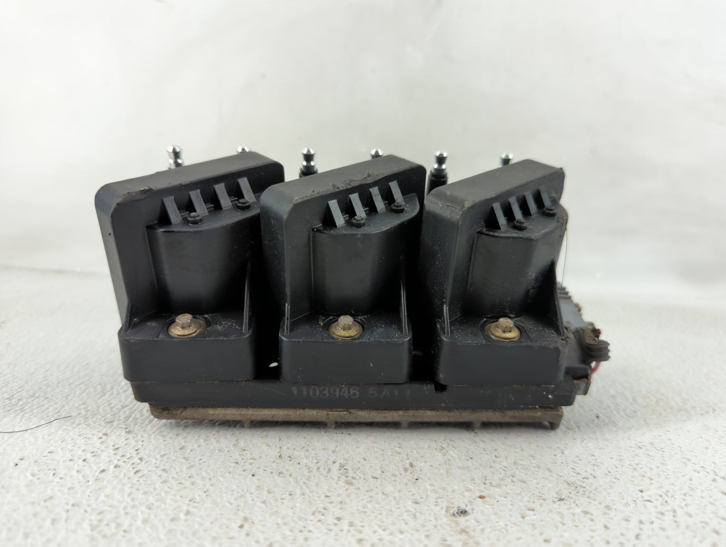 2005 Buick Lacrosse Ignition Coil Igniter Pack - Oemusedautoparts1.com