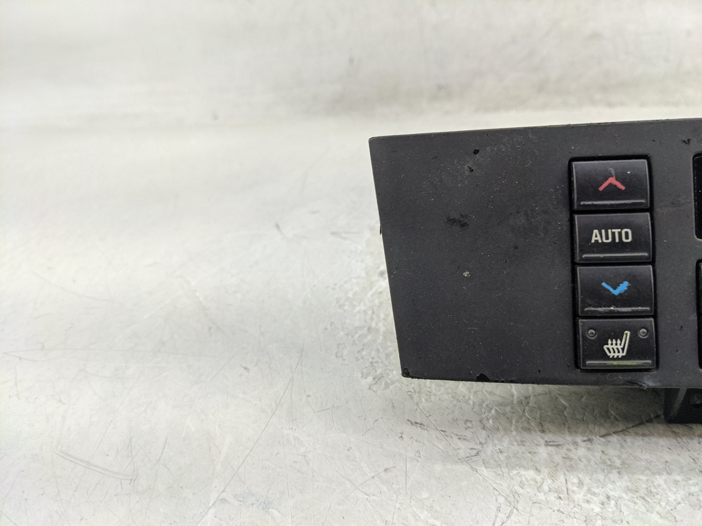 2005-2009 Buick Lacrosse Climate Control Module Temperature AC/Heater Replacement P/N:25845880 Fits Fits 2005 2006 2007 2008