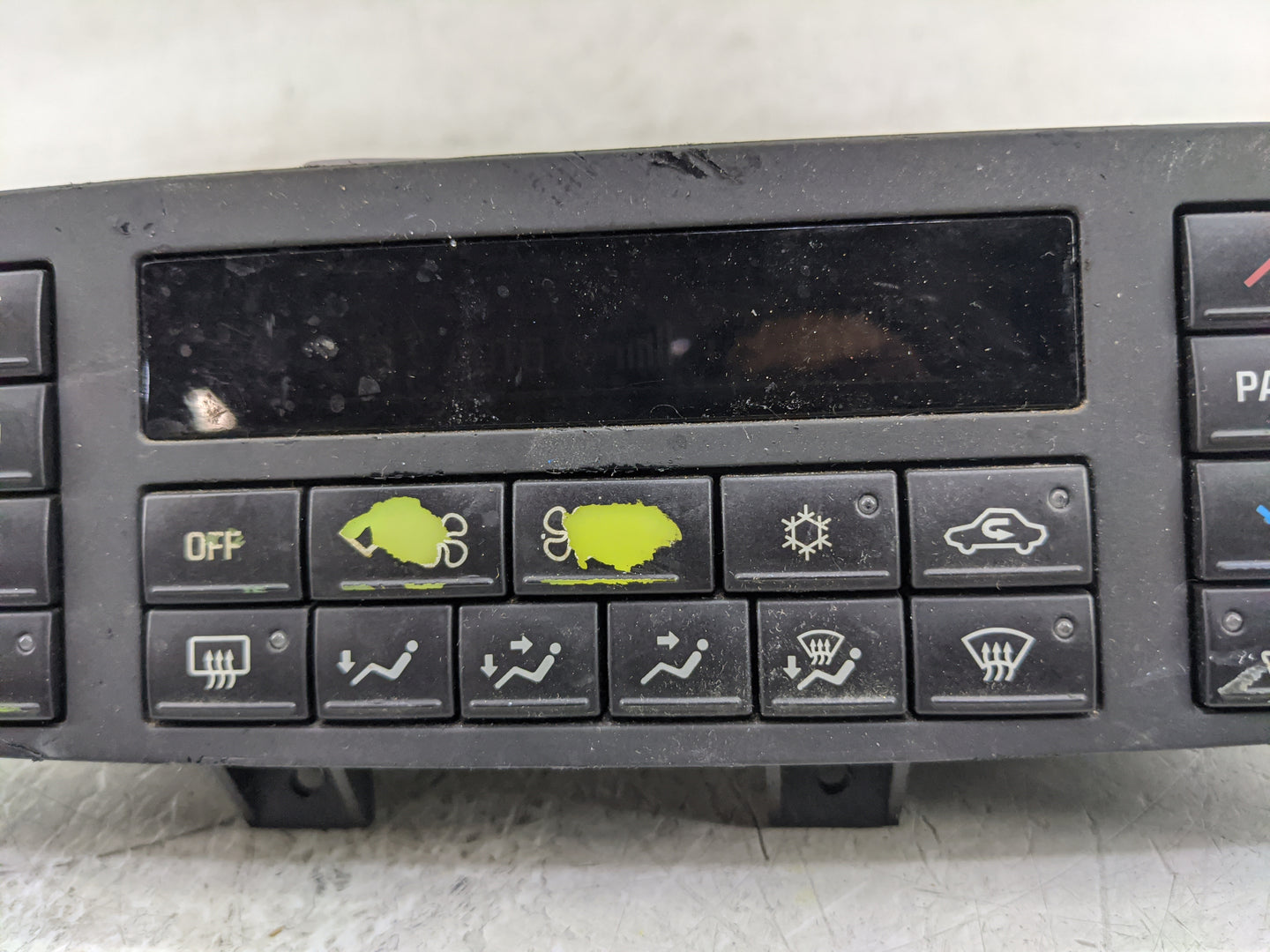 2005-2009 Buick Lacrosse Climate Control Module Temperature AC/Heater Replacement P/N:25845880 Fits Fits 2005 2006 2007 2008