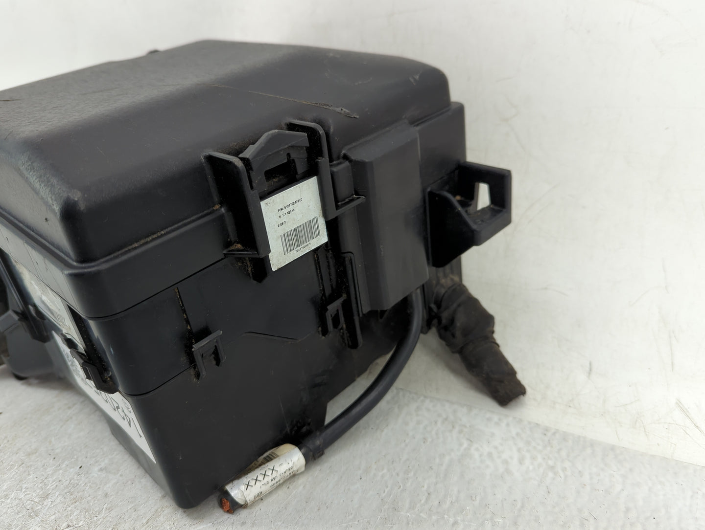 2005 Buick Lacrosse Fusebox Fuse Box Panel Relay Module Fits OEM Used Auto Parts - Oemusedautoparts1.com