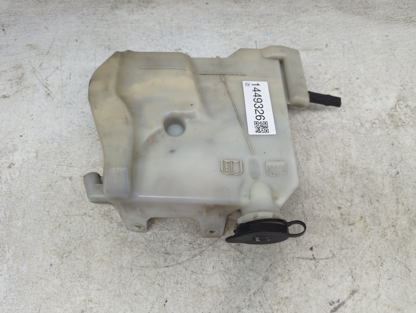 2005-2009 Buick Lacrosse Radiator Coolant Overflow Expansion Tank Bottle 1449326 - Oemusedautoparts1.com
