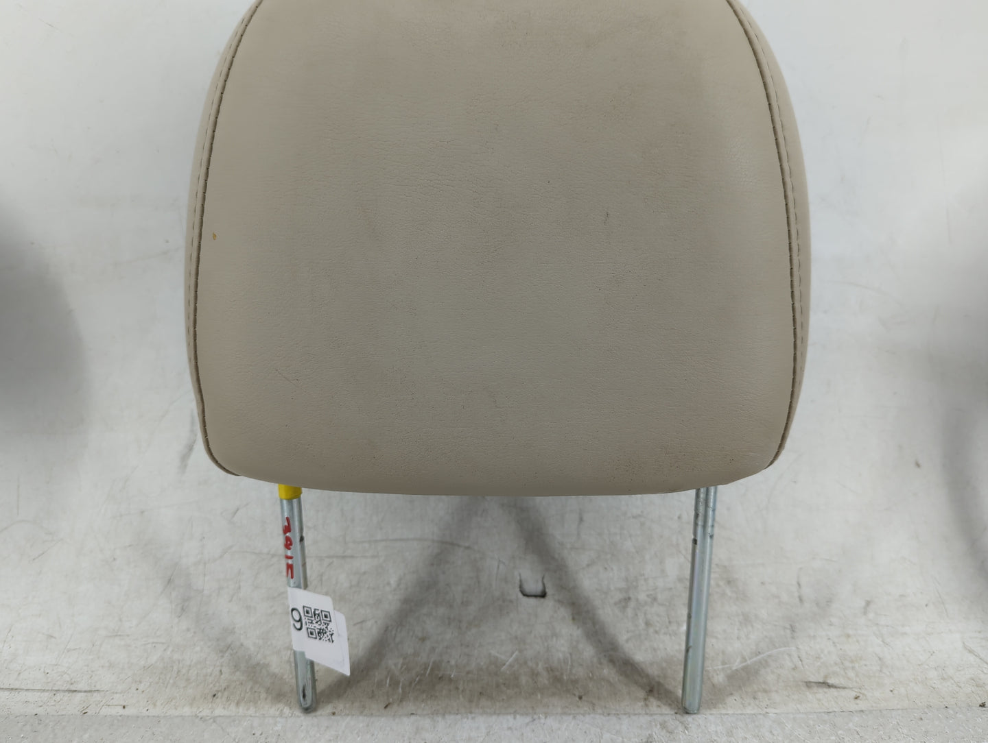 2005-2009 Buick Lacrosse Headrest Head Rest Front Driver Passenger Seat Fits Fits 2005 2006 2007 2008 2009 OEM Used Auto Par