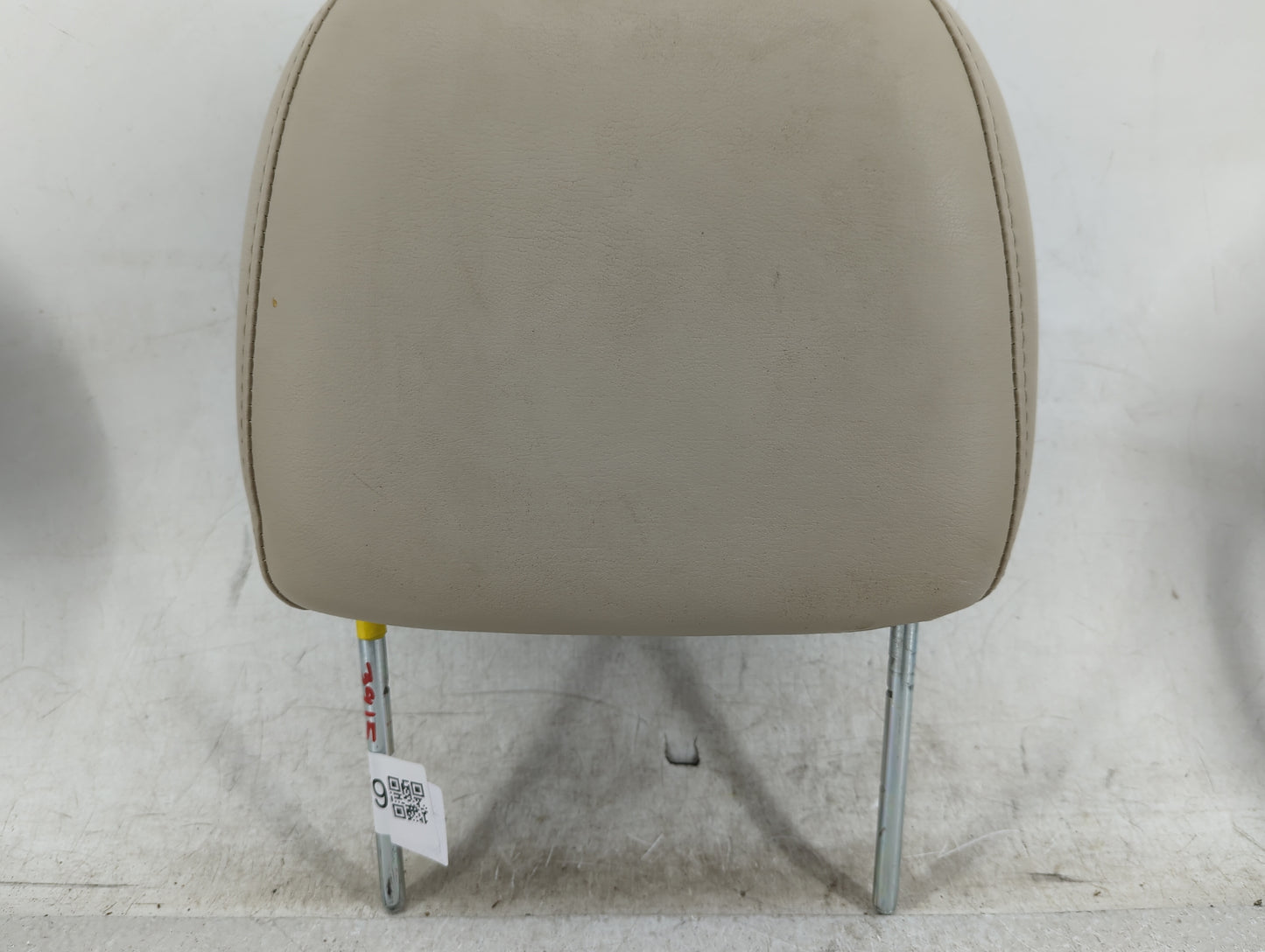2005-2009 Buick Lacrosse Headrest Head Rest Front Driver Passenger Seat Fits Fits 2005 2006 2007 2008 2009 OEM Used Auto Par