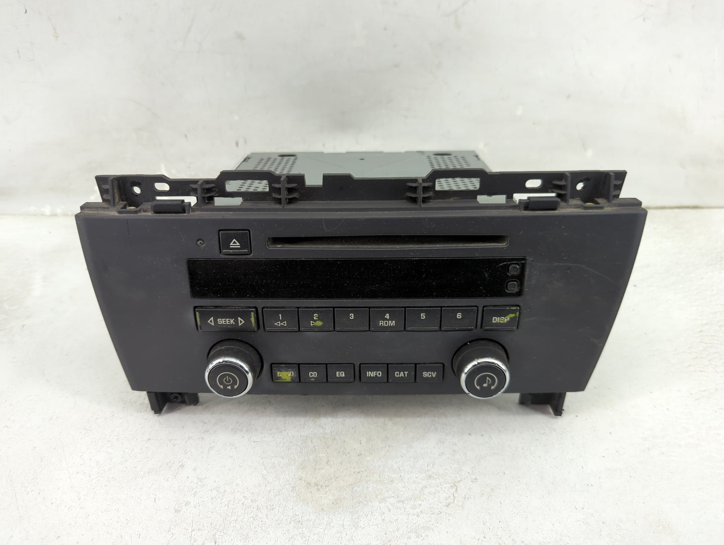 2005-2007 Buick Lacrosse Radio AM FM Cd Player Receiver Replacement P/N:10391272 Fits Fits 2005 2006 2007 OEM Used Auto Part