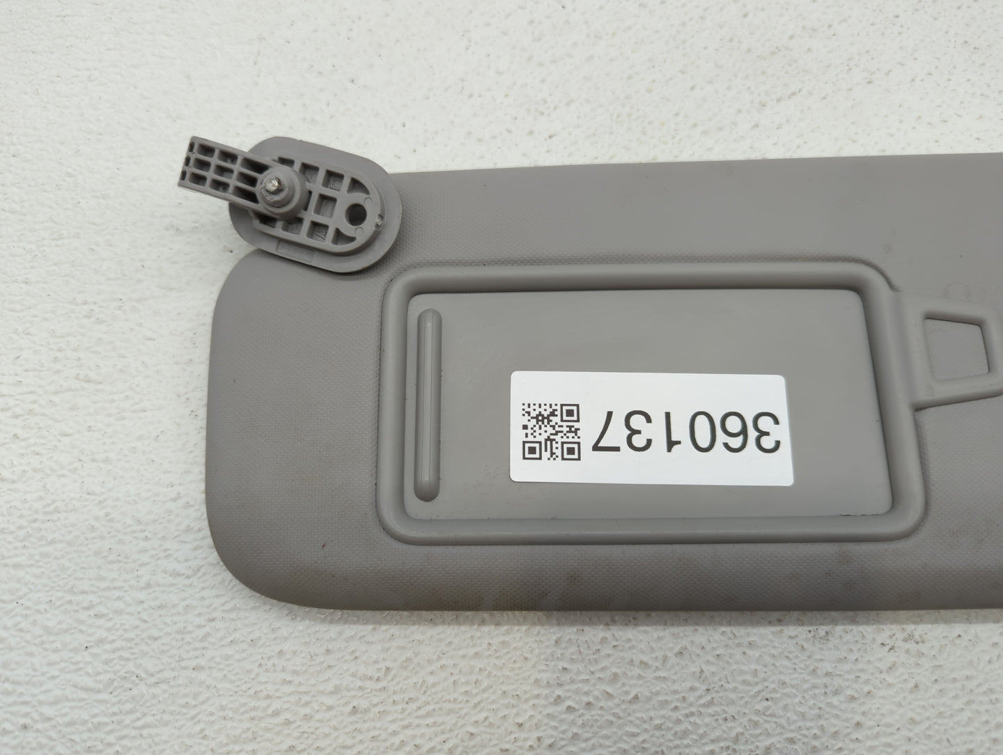 2005-2009 Buick Lacrosse Sun Visor Shade Replacement Driver Left Mirror Fits Fits 2005 2006 2007 2008 2009 OEM Used Auto Par