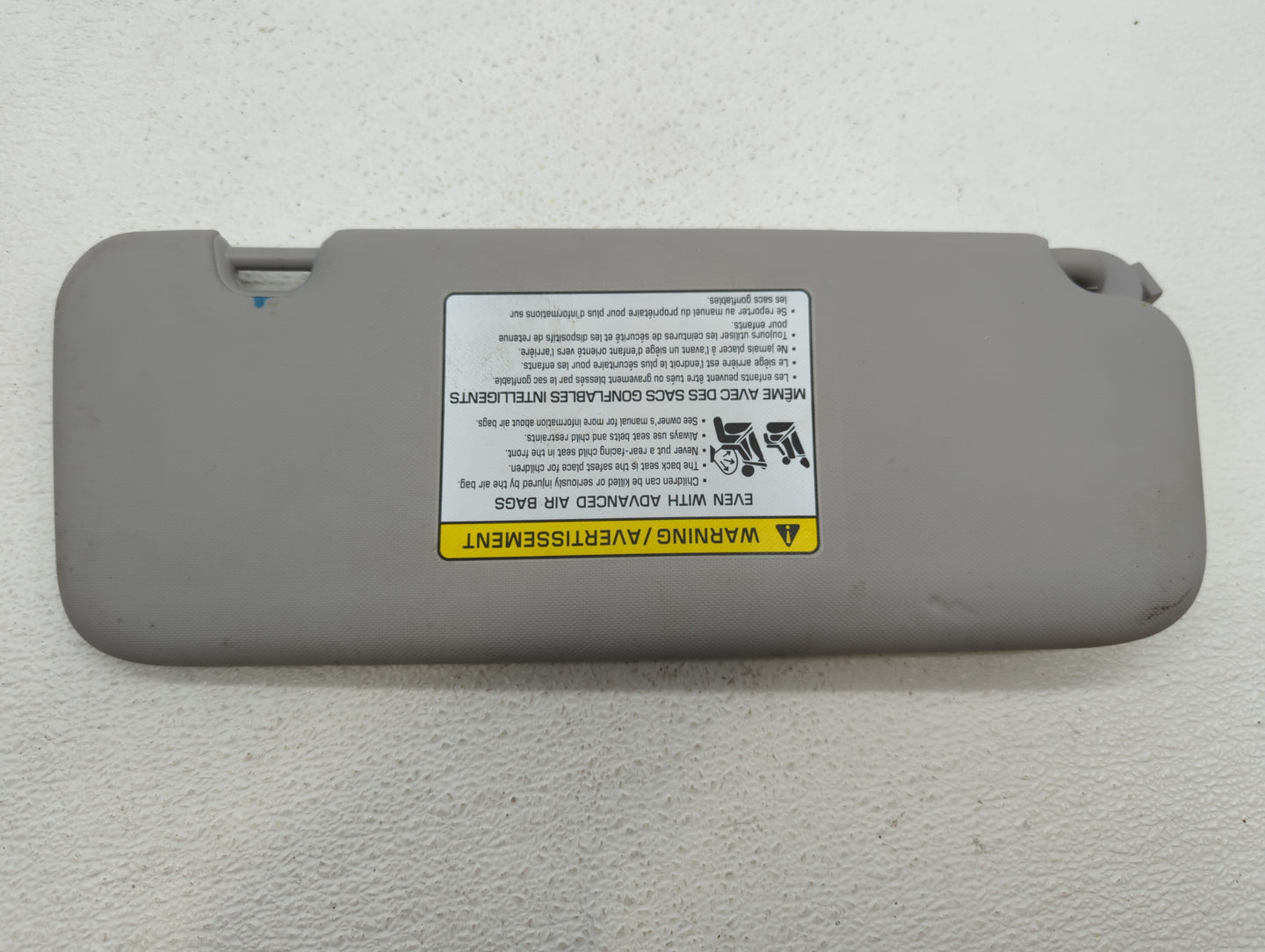 2005-2009 Buick Lacrosse Sun Visor Shade Replacement Driver Left Mirror Fits Fits 2005 2006 2007 2008 2009 OEM Used Auto Par