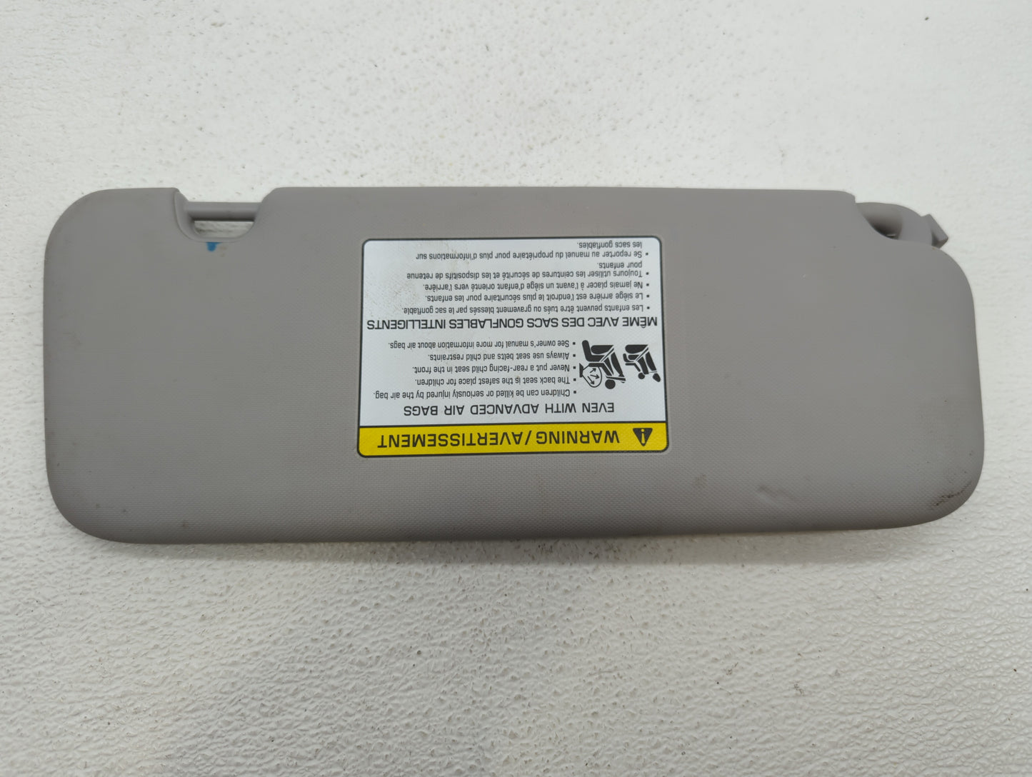 2005-2009 Buick Lacrosse Sun Visor Shade Replacement Driver Left Mirror Fits Fits 2005 2006 2007 2008 2009 OEM Used Auto Par