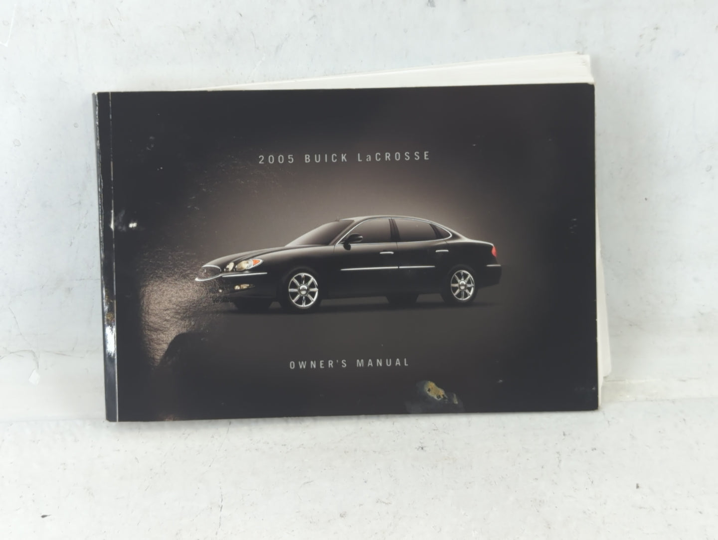 2005 Buick Lacrosse Owners Manual Book Guide P/N:05LACROSSE OEM Used Auto Parts - Oemusedautoparts1.com