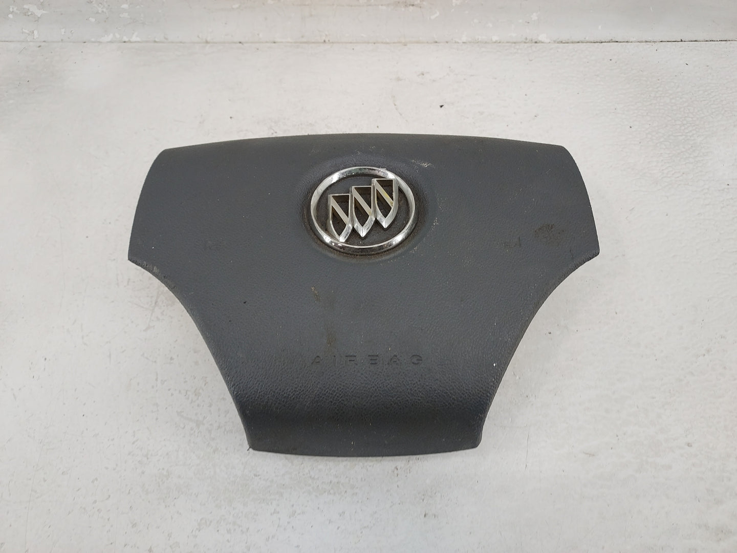 2005-2006 Buick Lacrosse Air Bag Driver Left Steering Wheel Mounted - Oemusedautoparts1.com