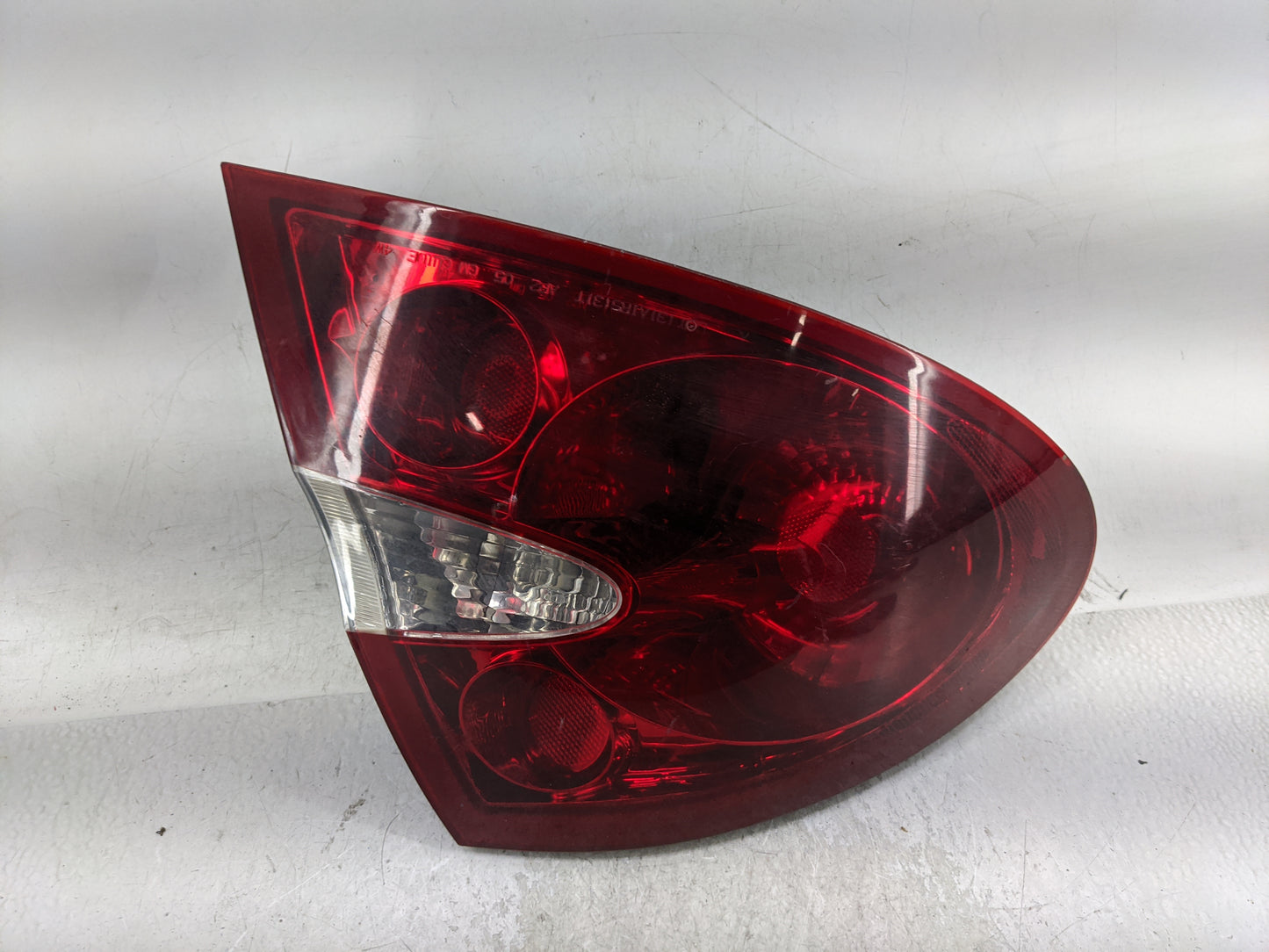 2005-2009 Buick Lacrosse Tail Light Assembly Driver Left OEM Fits Fits 2005 2006 2007 2008 2009 OEM Used Auto Parts - Oemuse
